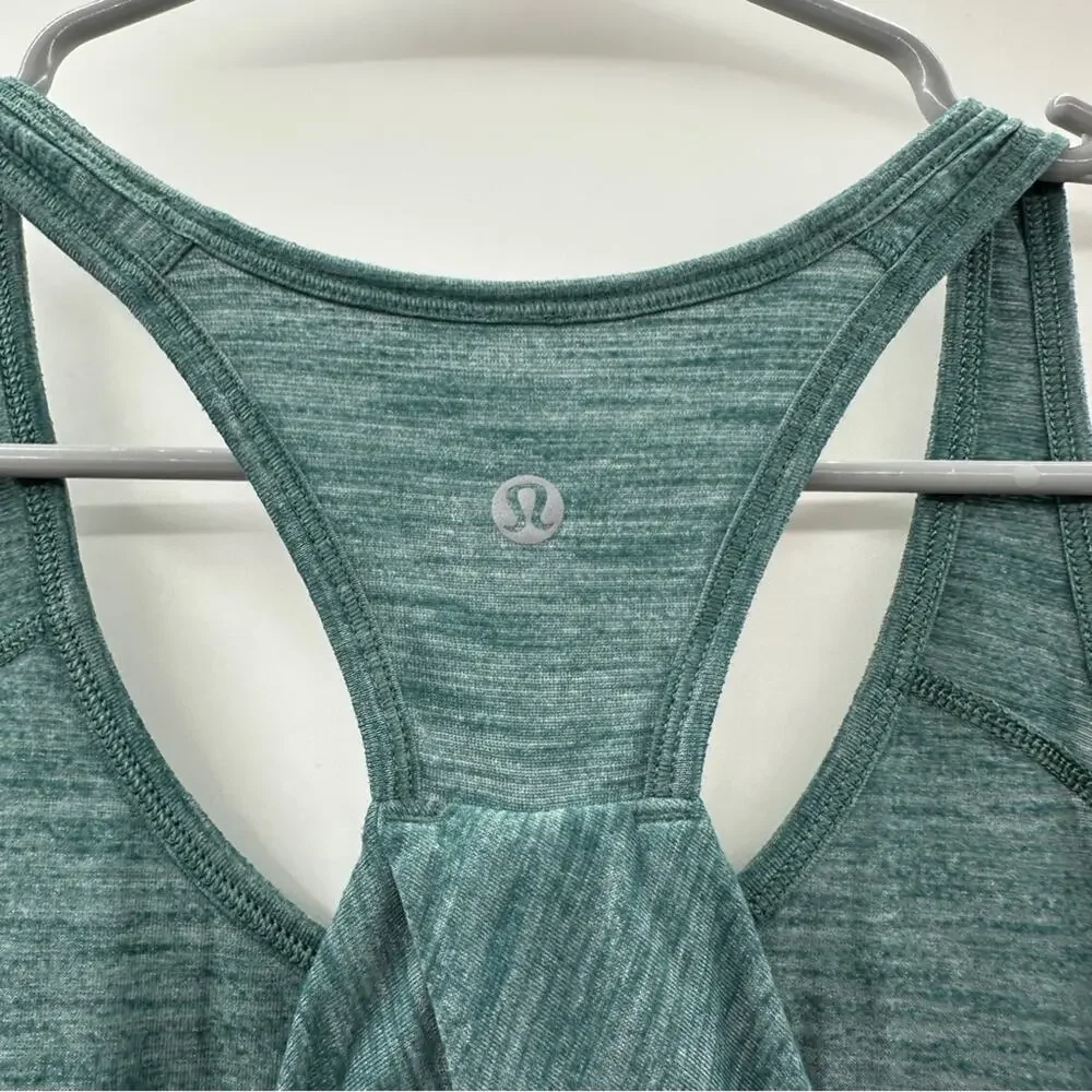Lululemon Essential Tank in Heathered Deep Green Size‎ S